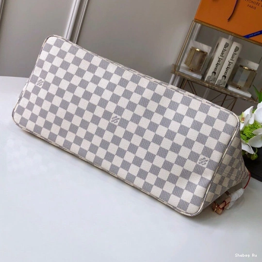 GM Louis Neverfull Vuitton 0807